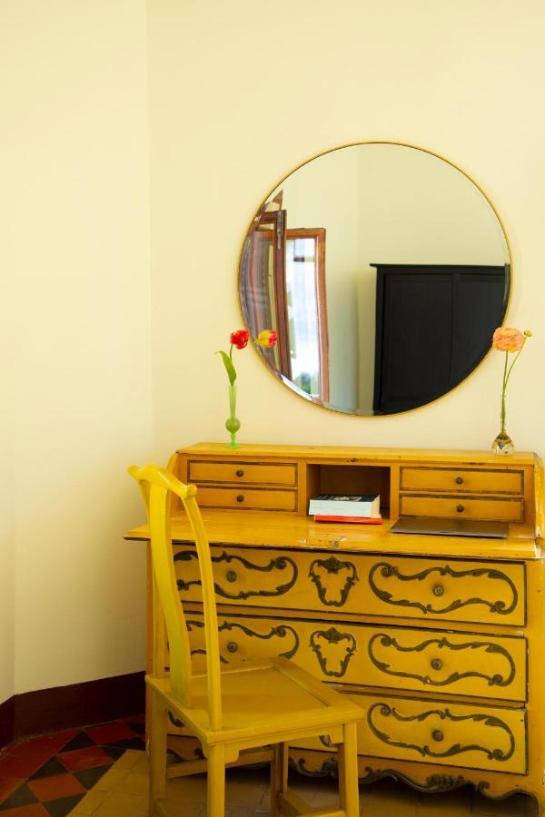 Villino Liberty Apartment เชอร์นอบบิโอ ภายนอก รูปภาพ